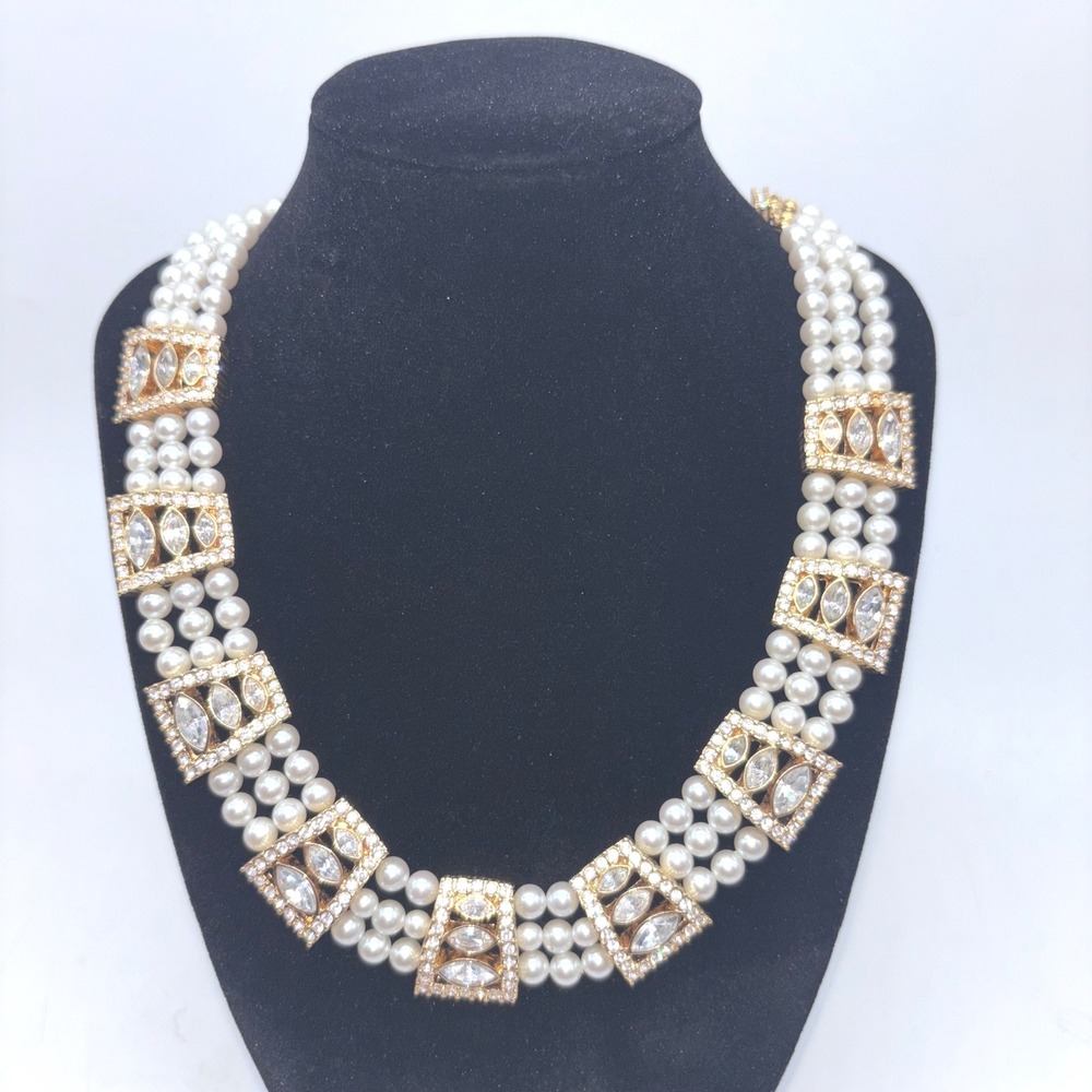 Vintage Pearl Three Strand Clear Rhinestone Gold Elegant‎ Necklace Old Money